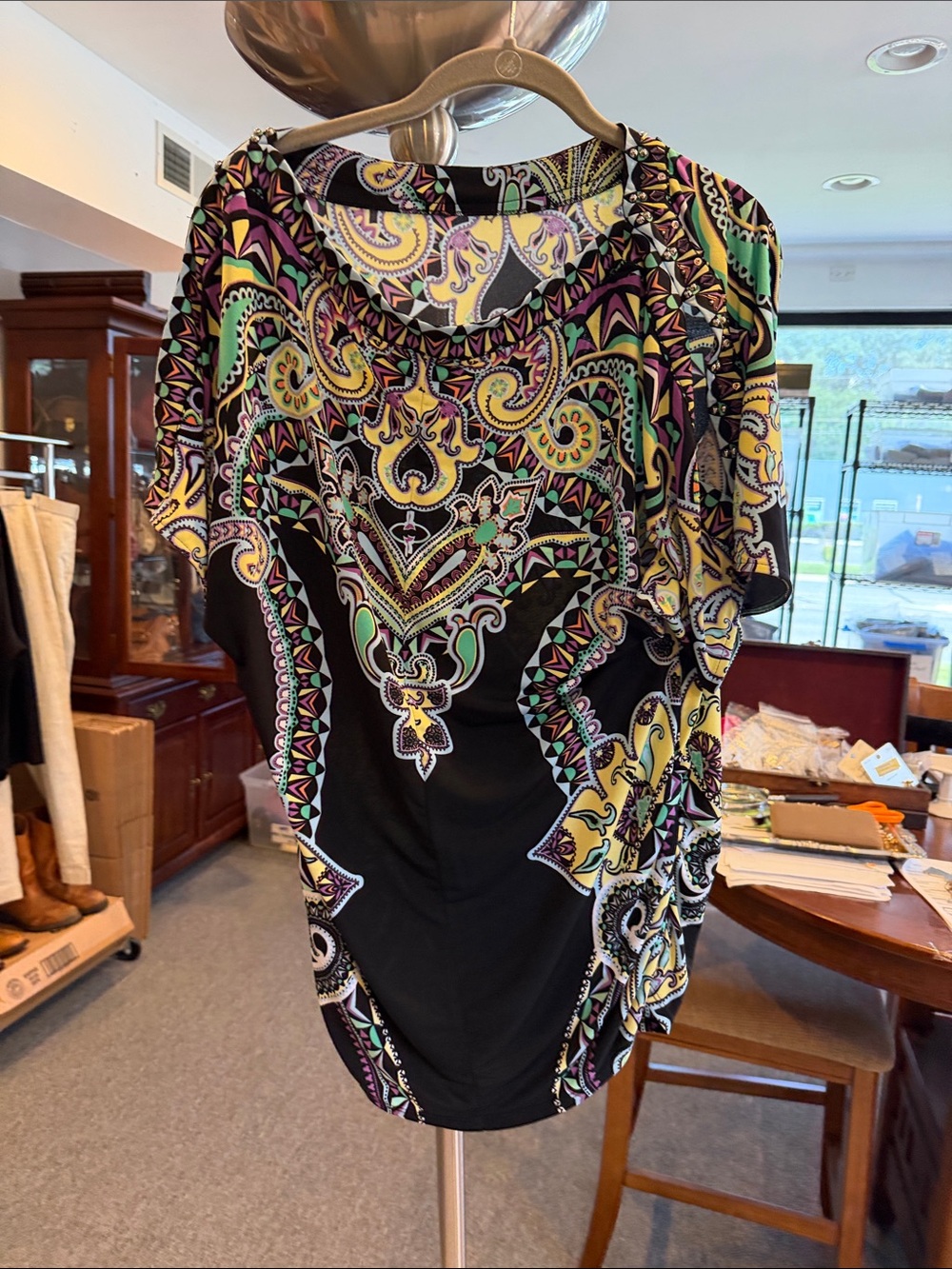 ECI New York Women's Black Paisley Print Draped Top size large tunic